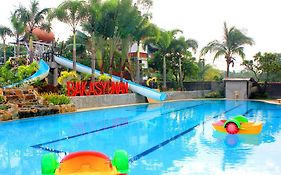 Bakasyunan Resort And Conference Center - Zambales